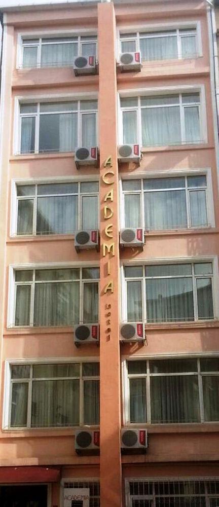 Academia Hotel Istanbul Bagian luar foto